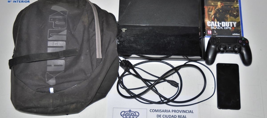 La videoconsola y el móvil robados a una persona en Ciudad Real