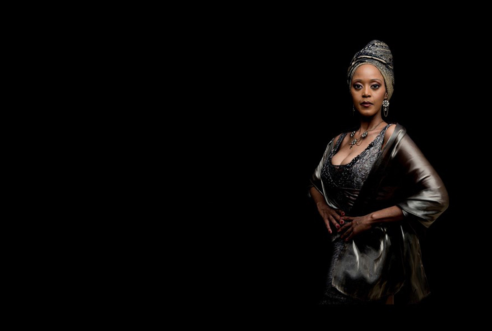 Tsidii Le Loka, voz de El Rey León en Broadway, homenajeará a "Mamá